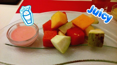 A medley of fruits with strawberry yoghurt #dontsayibojio 