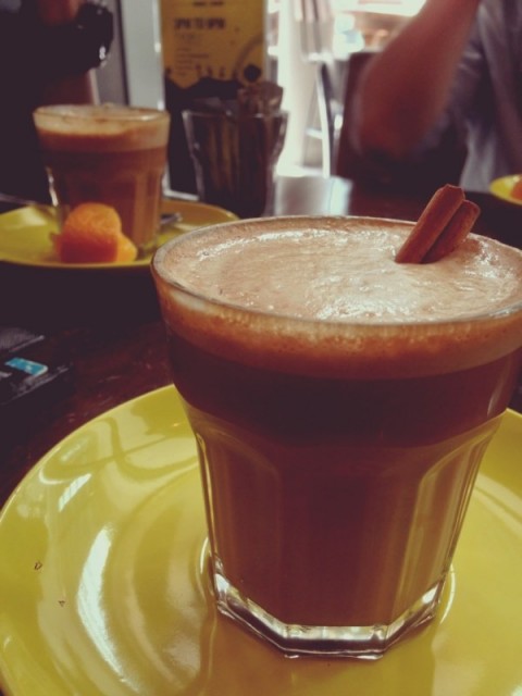 Double ristretto and fresh chilli juice. A wake-u-up if anything.