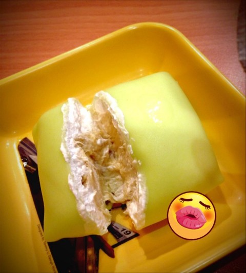 I'm eating durian!!