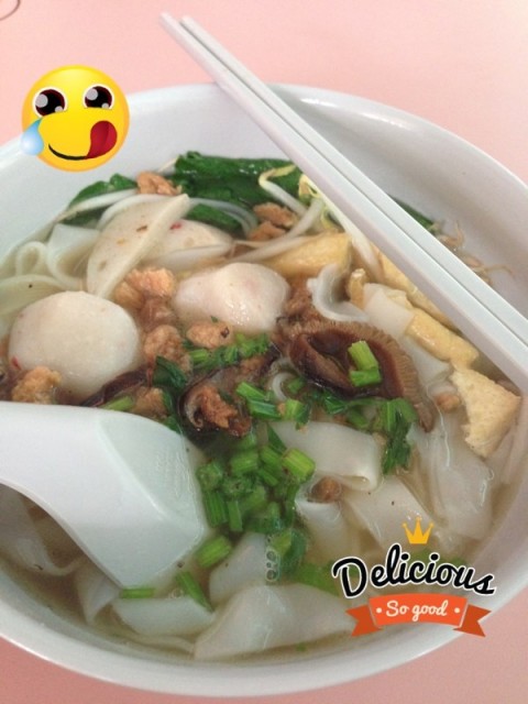 Soupy thick noodle for rainy day!