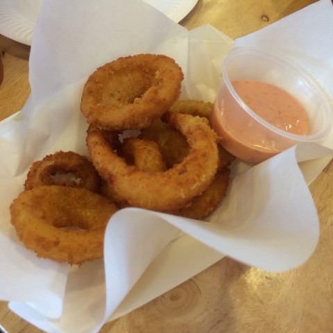 Legit real onions in these onion rings! Yum!