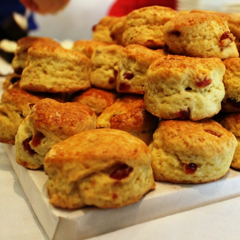 the scones are decent, at least for tea-time on a Sat afternoon.