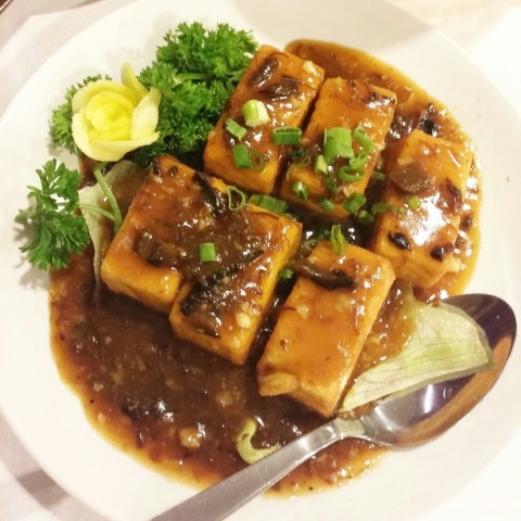 Tofu is good. Sauce is alright. 