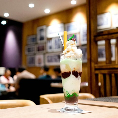 Quite nice! usually not a chendol fan but this is good. 