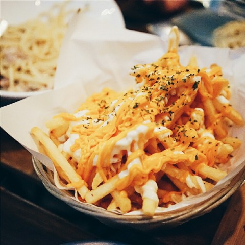 Who can resist cheddar cheese sauce + mayo?