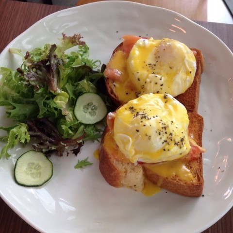 Lovely eggs Benedict from Cedele