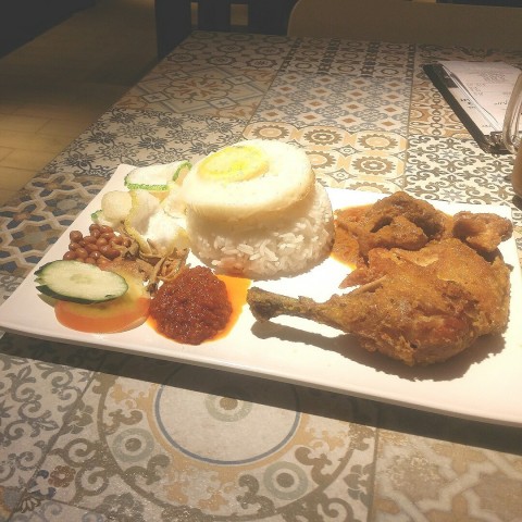 Quite good! The rendang is so tender and the sauce aromatic. chicken crispy and good too!