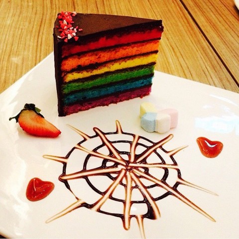 Is fantastic!! I manage to find black rainbow cake