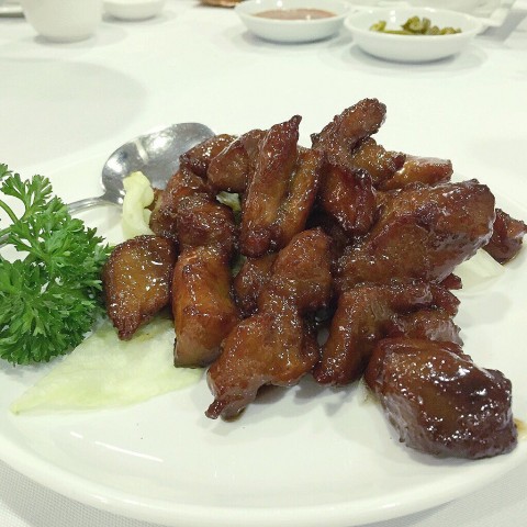 Deboned for our convenience, this champagne pork ribs leans towards the sweet side and the meat is super tender! 